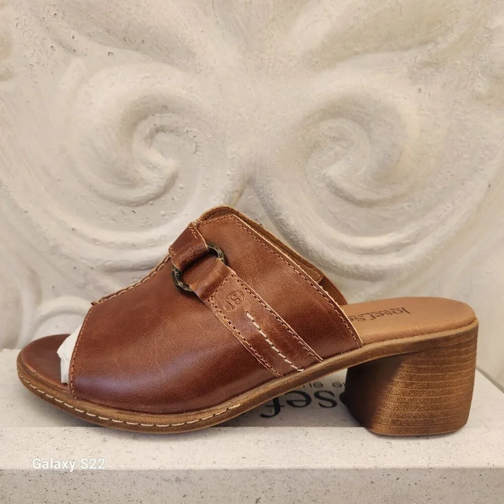 Josef Seibel Catalonia 25 Camel Dolomite Ladies Heeled Sandals. NIB. Size 6.5